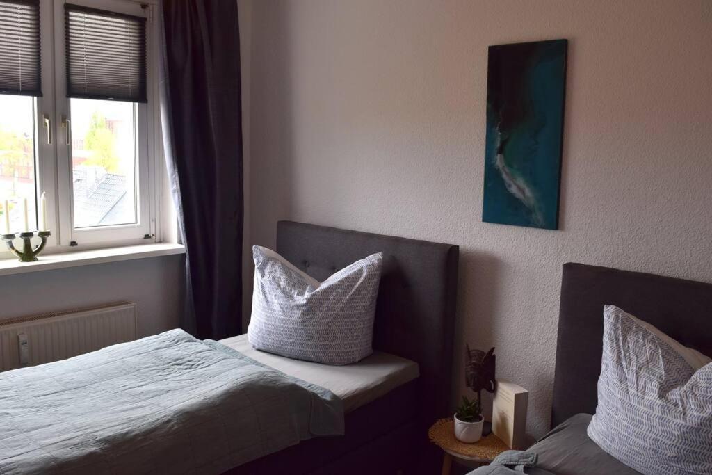 Md-5 Stadtfeld Beimsstrasse 81 - Appartement Domblick - Parkplatz - Balkon - 2Einzelbetten - Schlafsofa Magdeburgo Exterior foto