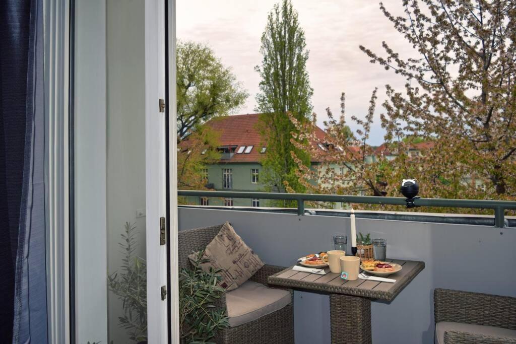 Md-5 Stadtfeld Beimsstrasse 81 - Appartement Domblick - Parkplatz - Balkon - 2Einzelbetten - Schlafsofa Magdeburgo Exterior foto